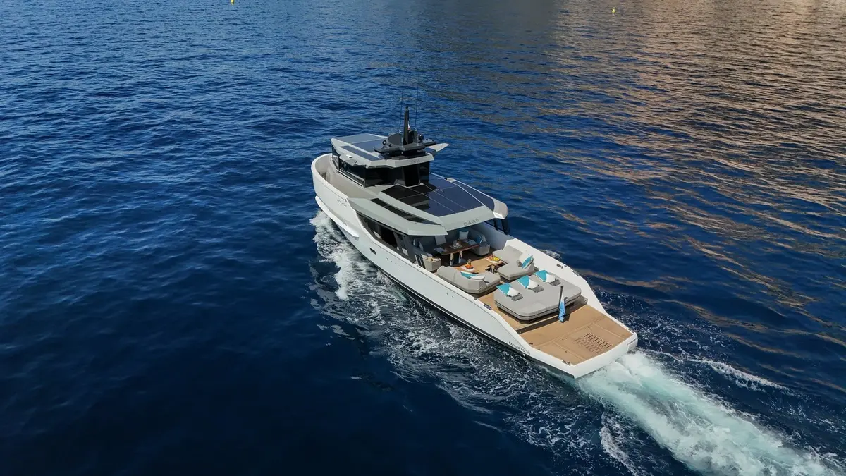 Arcadia Sherpa 60, aft deck — Cannes Yachst hire, Cannes. Arcadia Sherpa 60 — 18.7m