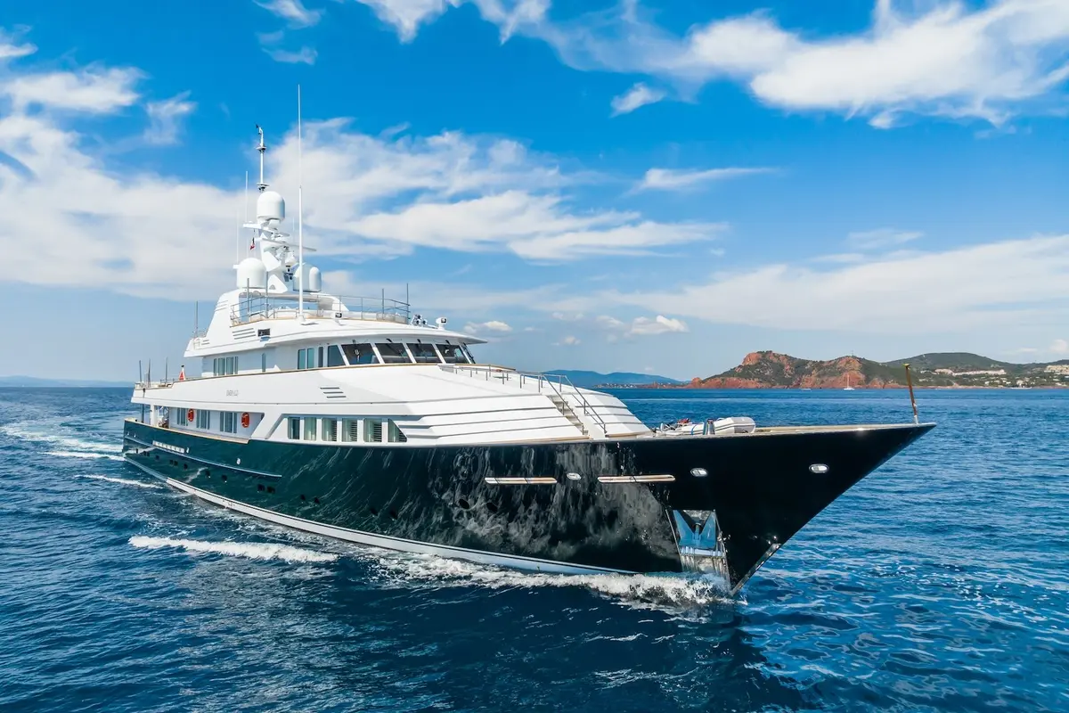 Emerald, exterior — Cannes Yachst hire, Cannes. Emerald — 50m