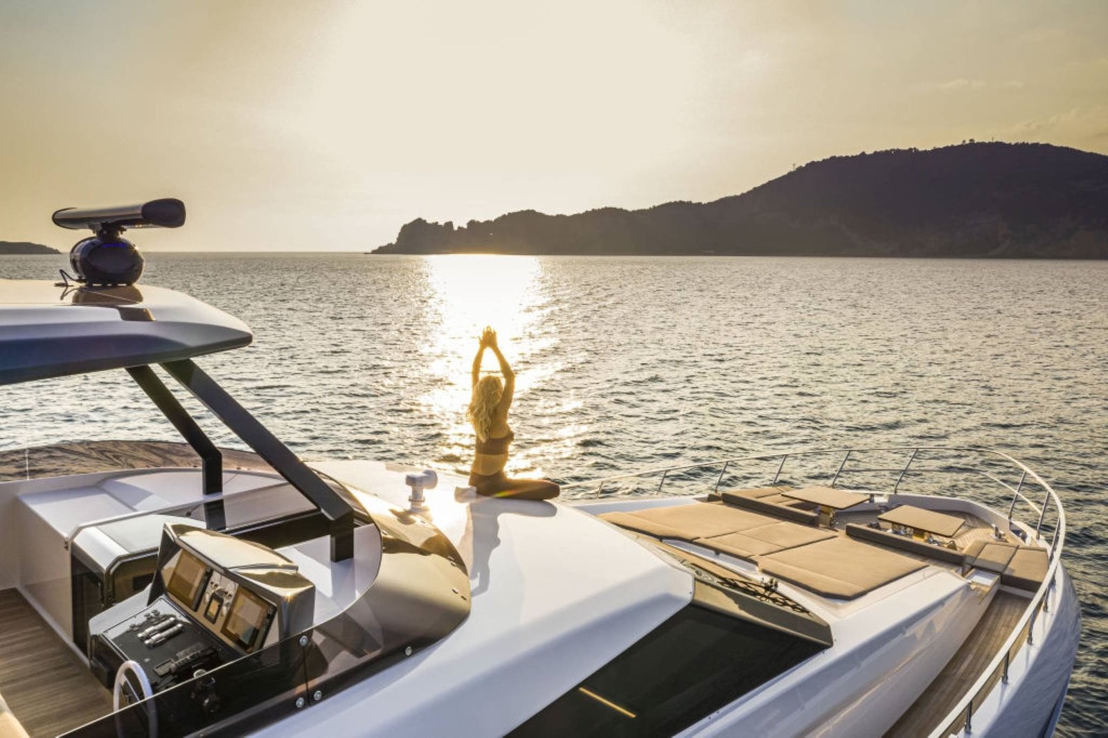 Ferretti 920