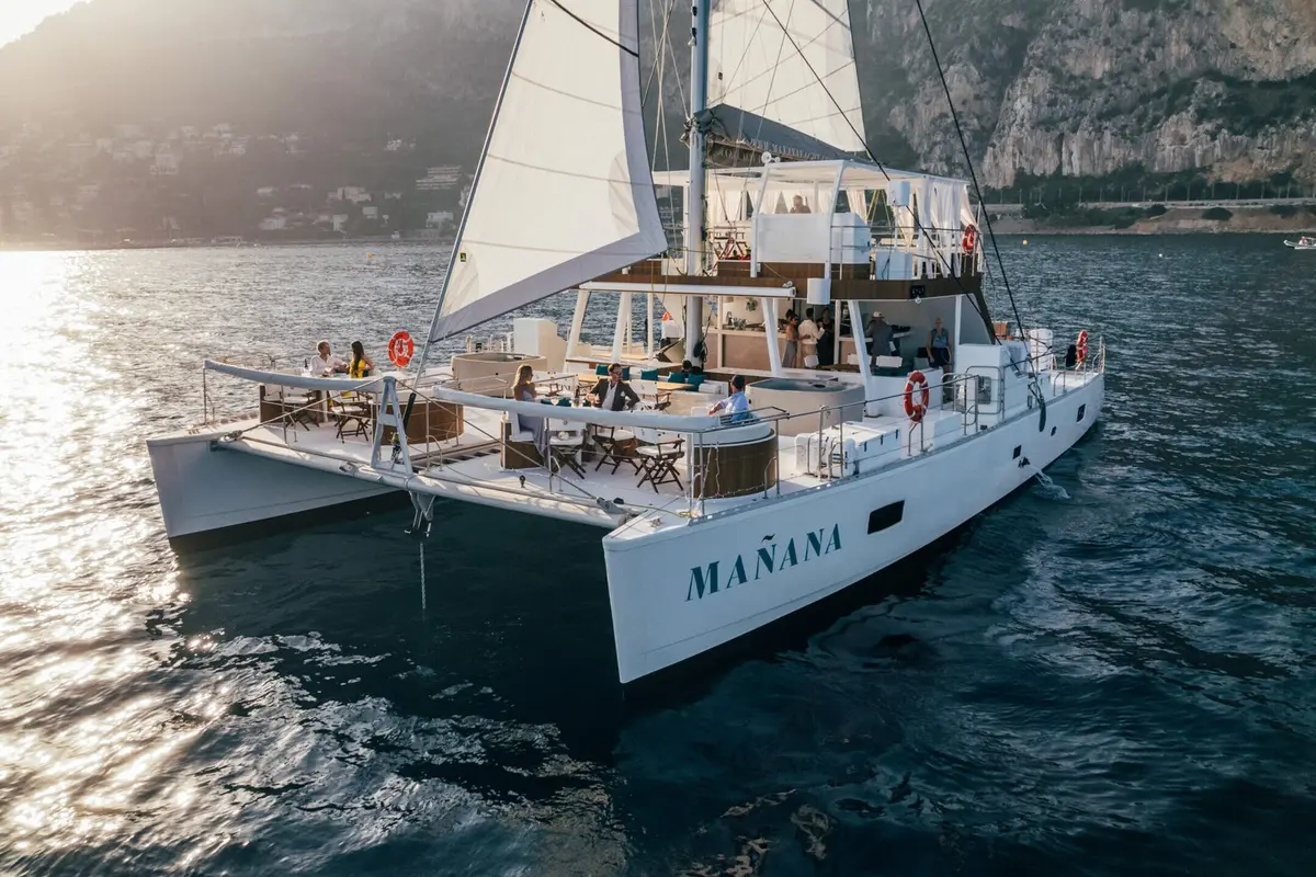 Manana Yacht, exterior — Cannes Yachst hire, Cannes. Manana Yacht — 20.8m