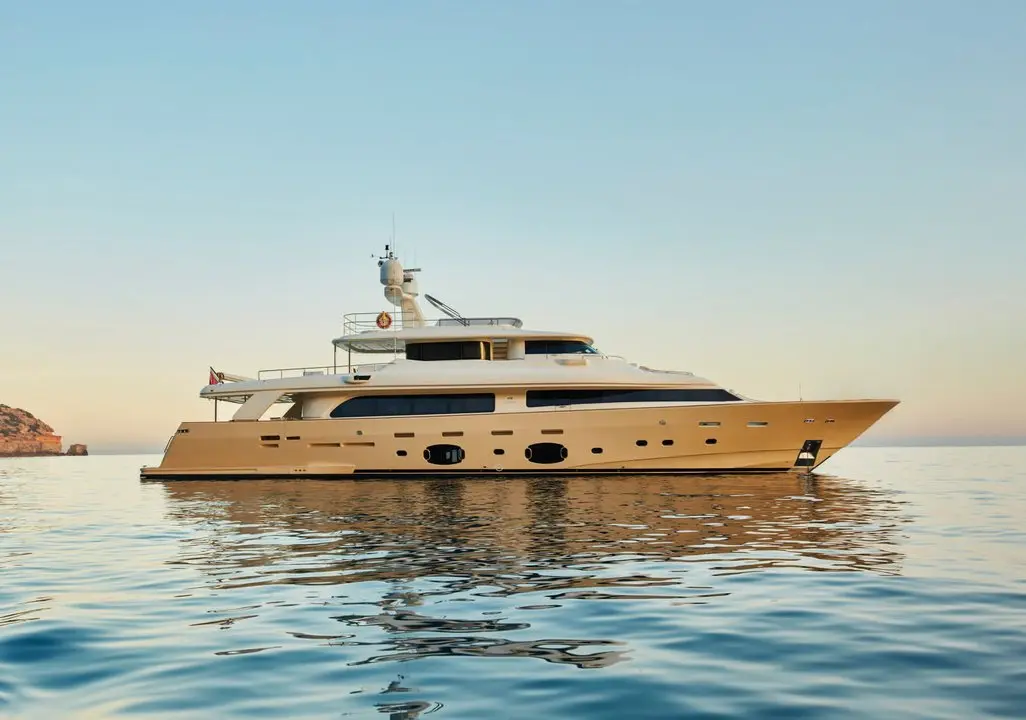 Navetta 33, exterior — Cannes Yachst hire, Cannes. Navetta 33 — 33m