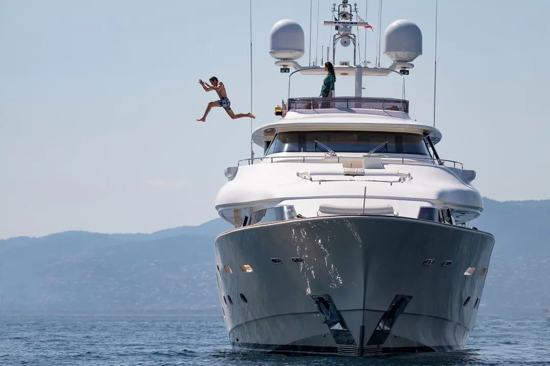 Navetta 33, flybridge — Cannes Yachst hire, Cannes. Navetta 33 — 33m