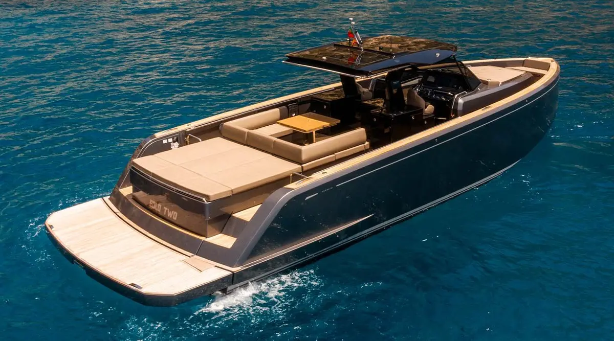 Pardo 50, aft deck — Cannes Yachst hire, Cannes. Pardo 50 — 16m