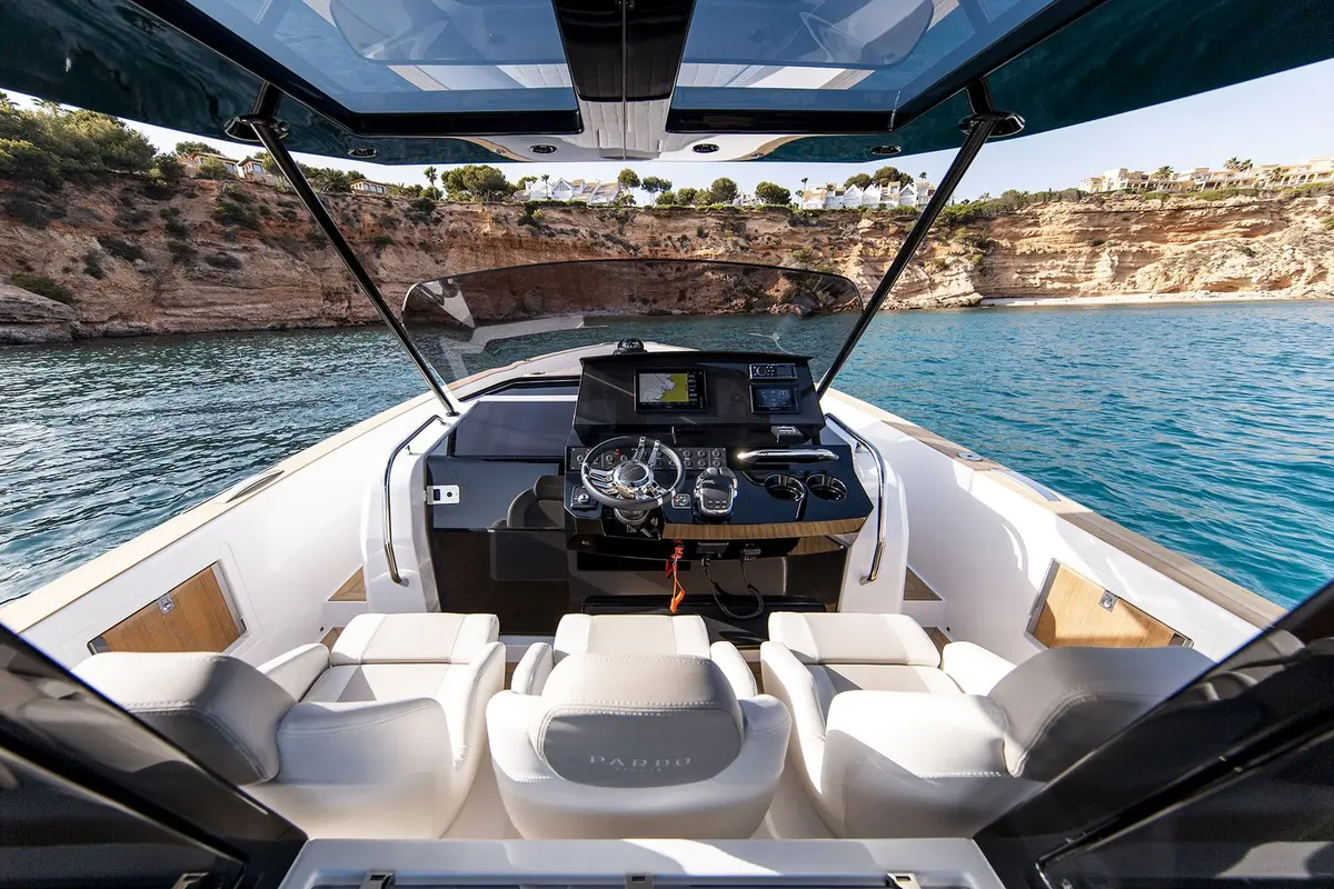 Pardo 38, main deck — Cannes Yachst hire, Cannes. Pardo 38 — 11.56m