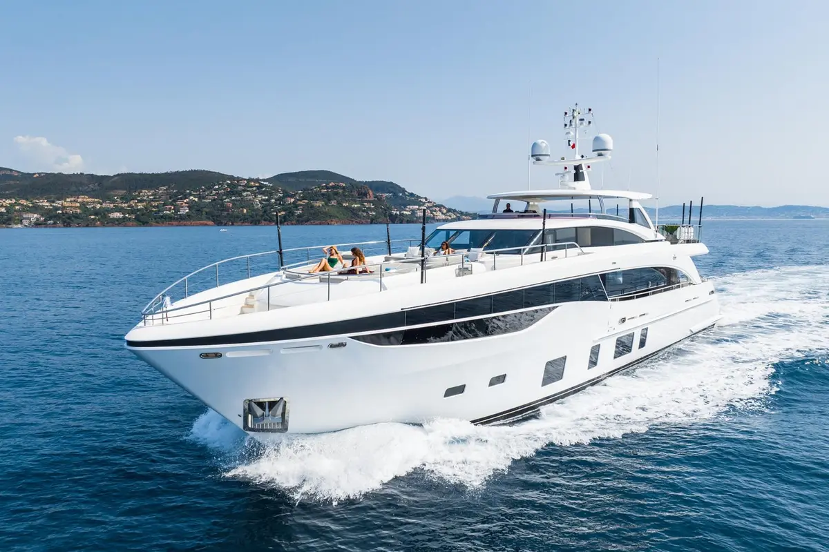 Princess 35M, main deck — Cannes Yachst hire, Cannes. Princess 35M — 35m