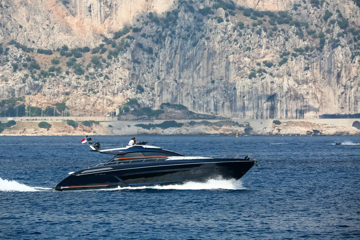 Ribelle 66, main deck — Cannes Yachst hire, Cannes. Ribelle 66 — 20m