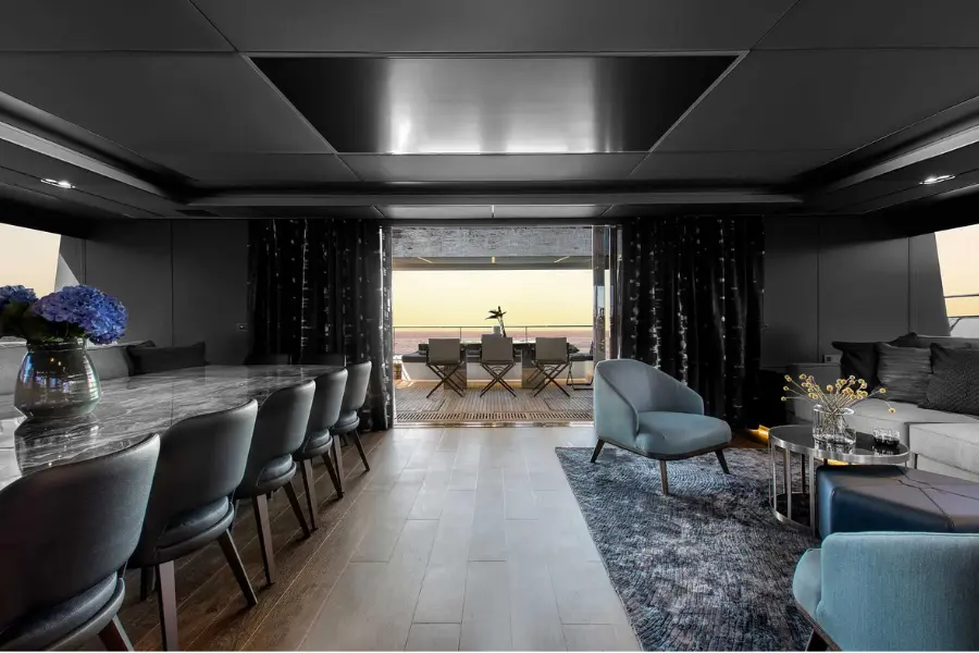 Sunreef 80, salon — Cannes Yachst hire, Cannes. Sunreef 80 — 23.9m