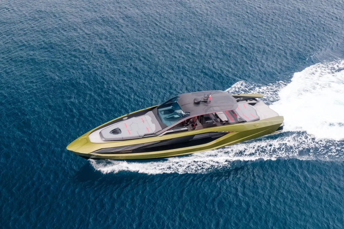 Lamborghini 63, внешний вид — Cannes Yachst hire, Канны. Lamborghini 63 — 20m