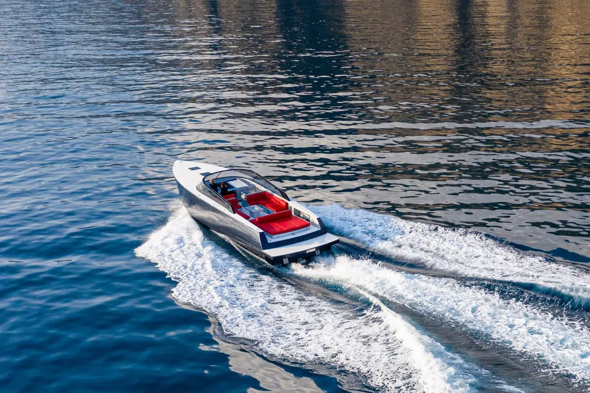 Vandutch 48, salon — Cannes Yachst hire, Cannes. Vandutch 48 — 15m