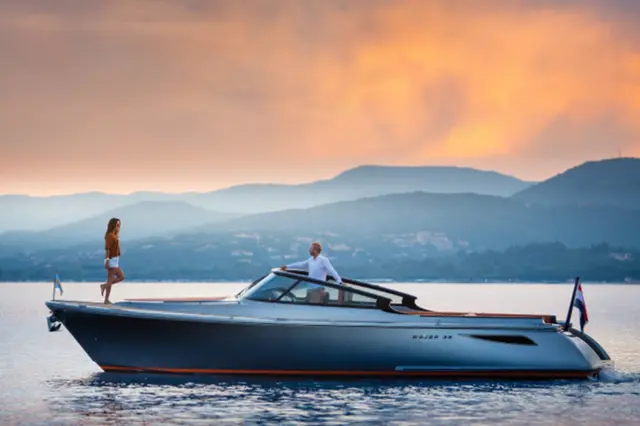 Wajer 38 — Cannes Yachst hire, Канны